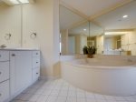 Private Bathroom with Large Soaking Tub at 4304 Windsor Court North